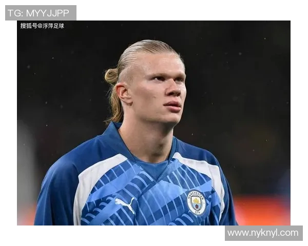 黑人足球球星身高揭秘:从矮个子到高个子,他们如何突破极限表现 黑人足球球星身高揭秘:从矮个子到高个子,他们如何突破极限表现